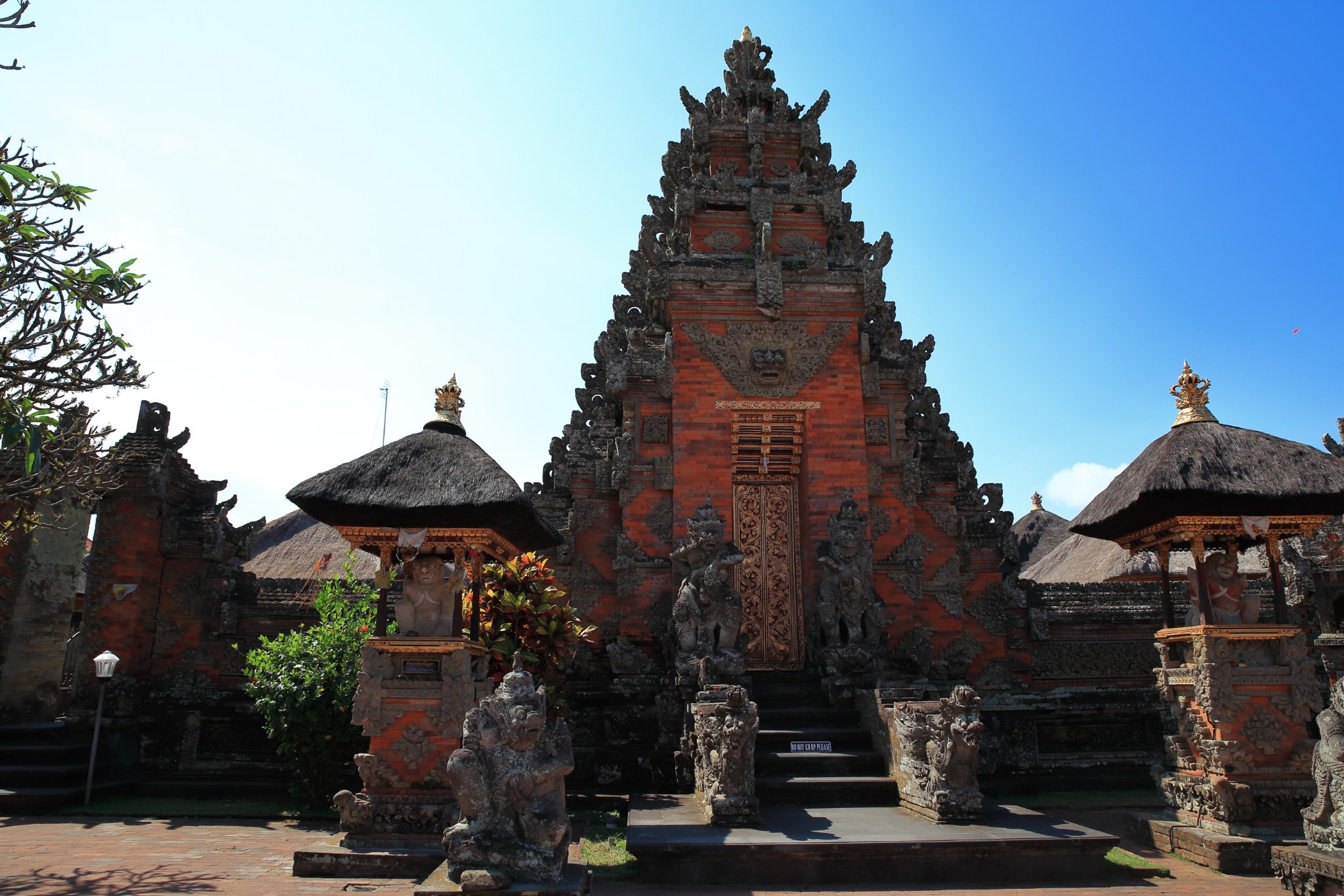 batuan temple        